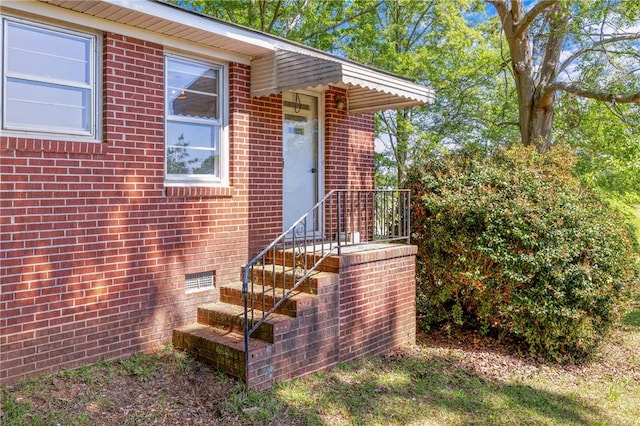 1102 Garrison Rd, Anderson, SC 29625 - property entrance featuring crawl space and brick siding