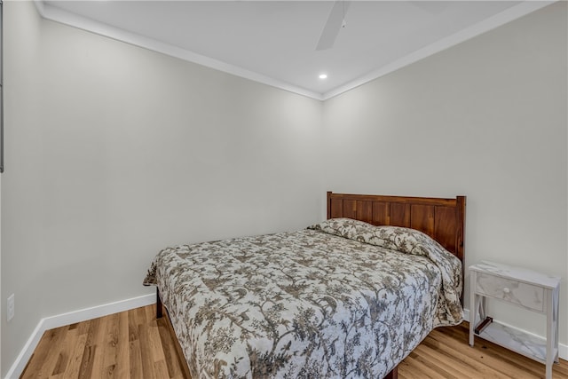 619 Crossland Creek Ct, Tamassee, SC 29686 - bedroom with baseboards, light wood-style floors, ceiling fan, recessed lighting, and crown molding