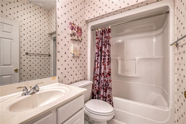bathroom with wallpapered walls, toilet, vanity, and shower / tub combo with curtain