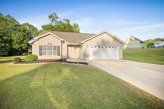 111 Coachman Ct, Anderson, SC 29625 - single story home featuring an attached garage, a front lawn, and concrete driveway