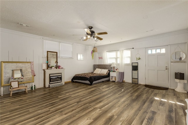 203 Greenmeadow Cir, Anderson, SC 29626 - bedroom featuring wood finished floors, crown molding, ceiling fan, and a textured ceiling