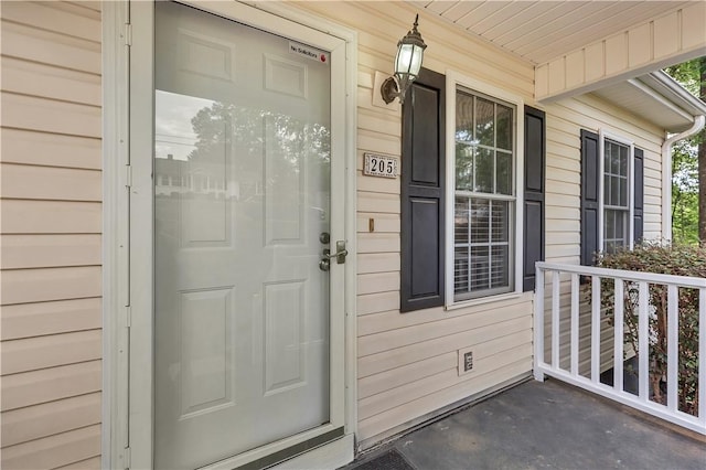 205 Washington Ave, Easley, SC 29640 - doorway to property with a porch