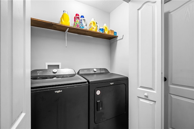 600 Brook St, Honea Path, SC 29654 - laundry area with washer and dryer