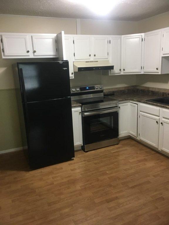 413 S Florida Ave, Greenville, SC 29611 - photo 12