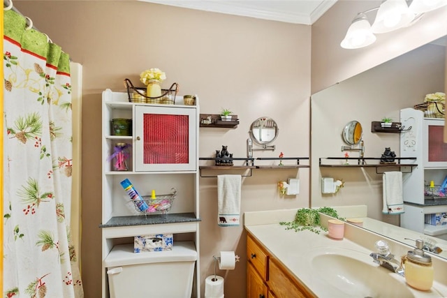 310 Fernwood Dr, Salem, SC 29676 - full bath featuring toilet, ornamental molding, vanity, and a shower with curtain