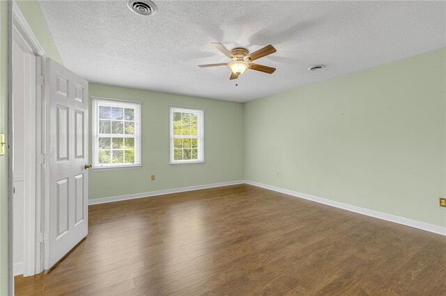 10 E Woodburn Dr, Taylors, SC 29687