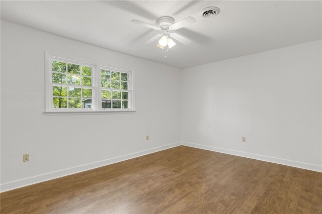 10 E Woodburn Dr, Taylors, SC 29687
