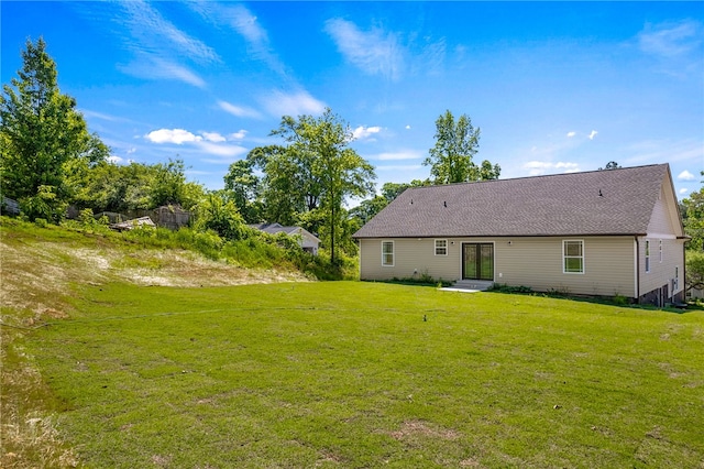 11 Arlington Rd, Greer, SC 29651 - rear view of house featuring a lawn