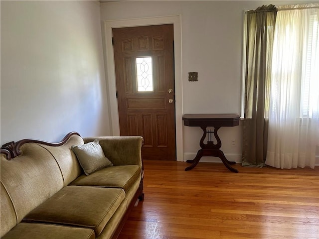 502 Cheyenne St, Anderson, SC 29626 - entryway featuring light wood-style floors and baseboards