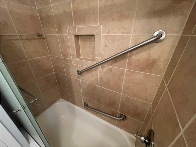 501 Seneca Dr, Seneca, SC 29678 - bathroom with  shower combination