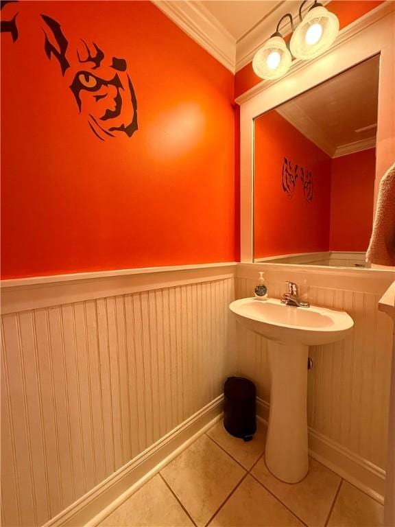 833 Old Greenville Hwy Unit 323, Clemson, SC 29631 - bathroom with tile patterned flooring, a wainscoted wall, and ornamental molding