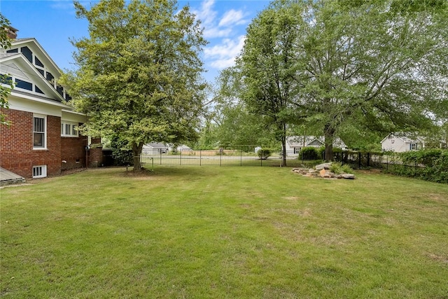 227 S Main St, Honea Path, SC 29654 - view of yard