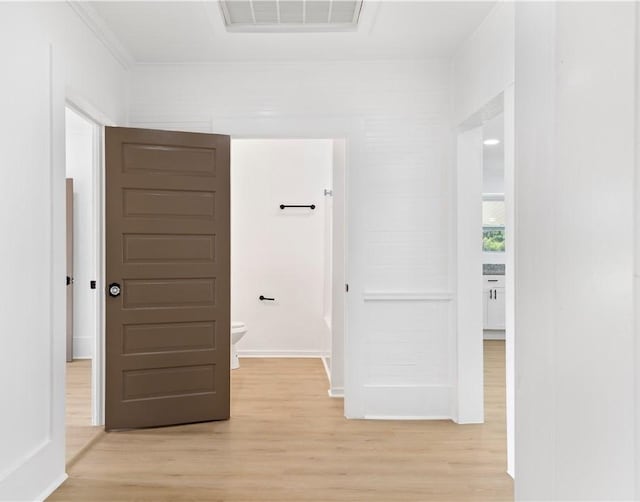 701 S Townville St, Seneca, SC 29678 - hallway featuring light wood-style flooring and baseboards