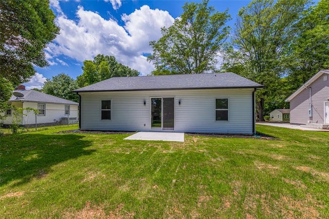 107A Avondale Rd, Anderson, SC 29624 - rear view of house with a patio