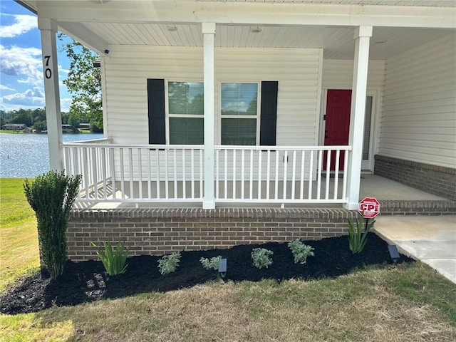 70 Creek Point Dr, Abbeville, SC 29620 - entrance to property featuring a porch and a water view