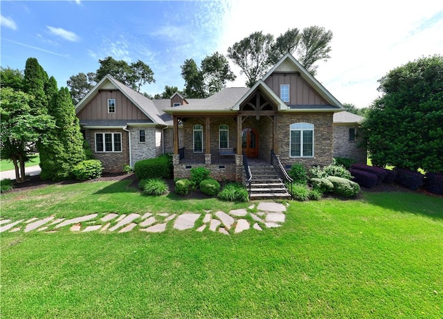 122 Langwell Dr, Anderson, SC 29621 - craftsman inspired home featuring board and batten siding, a front lawn, and covered porch