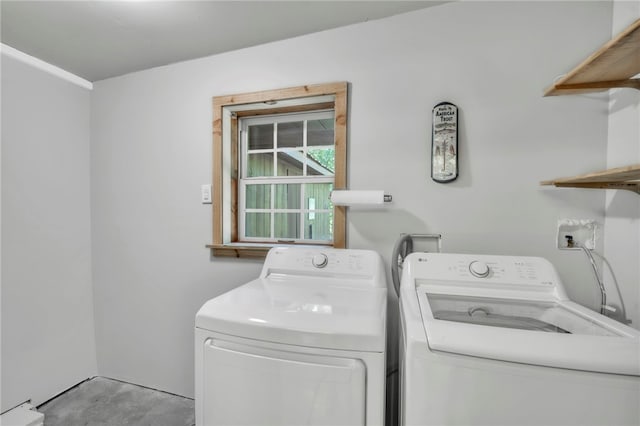 466 Whetstone Rd, Mountain Rest, SC 29664 - laundry area with washing machine and clothes dryer