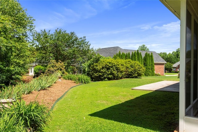 704 Nottingham Ct, Seneca, SC 29672 - view of grassy yard featuring a patio area