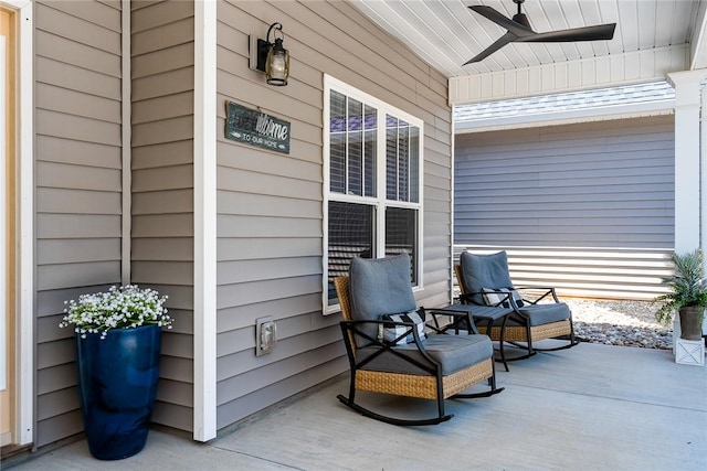 100 Grandview Dr, Anderson, SC 29625 - porch featuring a ceiling fan