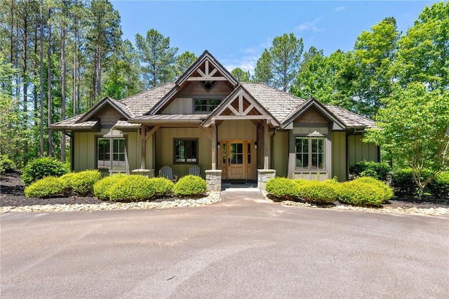 251 Settlement Blvd, Sunset, SC 29685 - craftsman-style house featuring board and batten siding