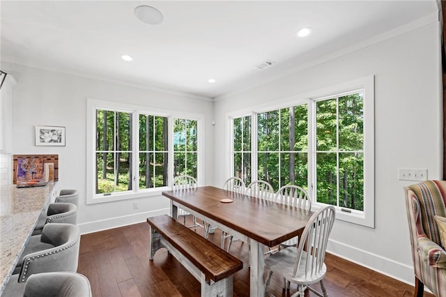 251 Settlement Blvd, Sunset, SC 29685 - dining room featuring baseboards, dark wood-style floors, recessed lighting, and crown molding