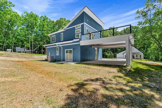 100 Plum Ct, Westminster, SC 29693 - rear view of house with a yard and central AC unit