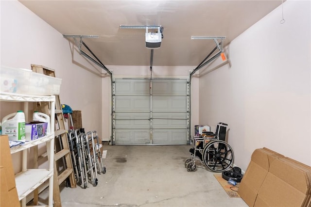 104 Brittania Cir, Anderson, SC 29621 - garage featuring a garage door opener