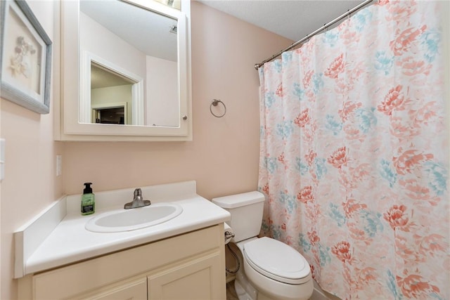 104 Brittania Cir, Anderson, SC 29621 - bathroom featuring vanity, toilet, and a shower with shower curtain