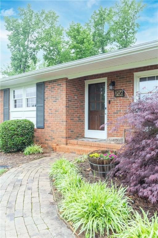 706 Ploma Dr, Seneca, SC 29678 - photo 4