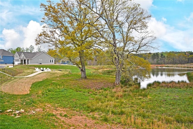 317 Encampment Blvd, Simpsonville, SC 29681 - view of grassy yard featuring a water view