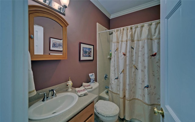 138 Grandview Ct, Hartwell, GA 30643 - bathroom featuring vanity, toilet, crown molding, and shower / bath combo