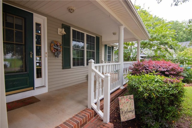 124 Grand Oak Cir, Pendleton, SC 29670 - entrance to property with a porch