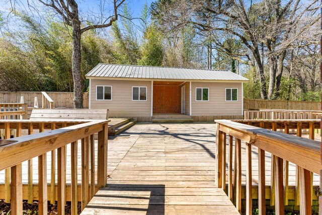 113 Woodhurst Dr, Hartwell, GA 30643 - deck featuring a fenced backyard