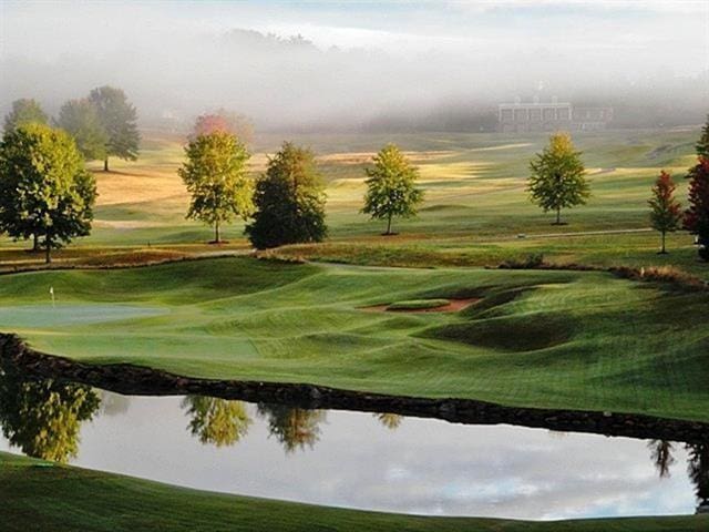 1819 Cross Creek Dr, Seneca, SC 29678 - surrounding community featuring view of golf course and a water view