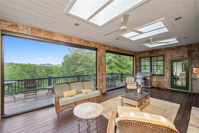 301 Augusta Way, Sunset, SC 29685 - sunroom / solarium featuring a skylight