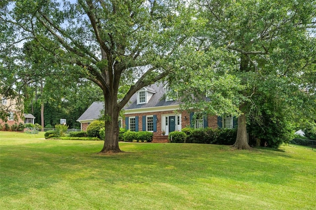 109 Cameron Way, Anderson, SC 29621 - cape cod-style house featuring brick siding and a front lawn