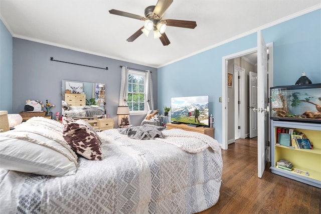 109 Cameron Way, Anderson, SC 29621 - bedroom with wood finished floors, ornamental molding, a ceiling fan, and baseboards