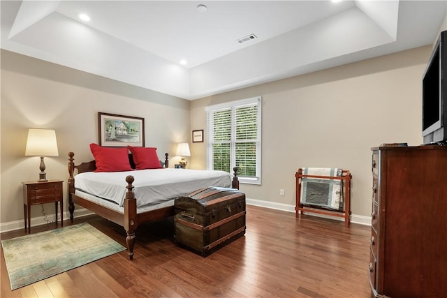 803 Gate View Ct, Seneca, SC 29672 - bedroom featuring a raised ceiling, wood finished floors, baseboards, and recessed lighting