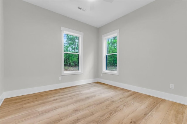 120 Thomason View Rd, Fountain Inn, SC 29644 - unfurnished room featuring light wood finished floors, baseboards, and a ceiling fan