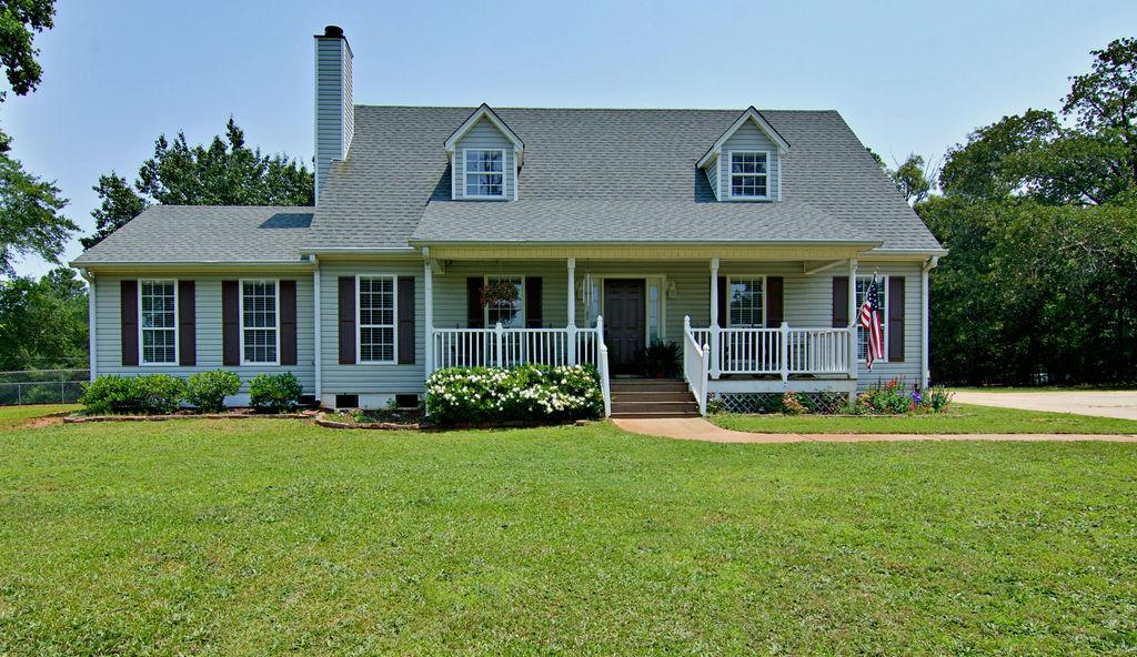 909 Double Springs Rd, Townville, SC 29689 - photo 1