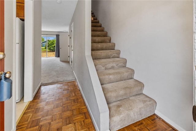 13036 W Camelia Ln, Seneca, SC 29678 - staircase featuring baseboards