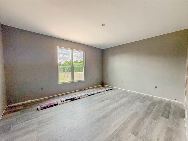 206 Highland Ave, Westminster, SC 29693 - unfurnished room featuring light wood-type flooring and baseboards