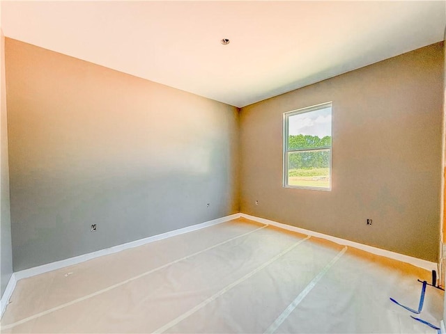 206 Highland Ave, Westminster, SC 29693 - unfurnished room with baseboards and light colored carpet