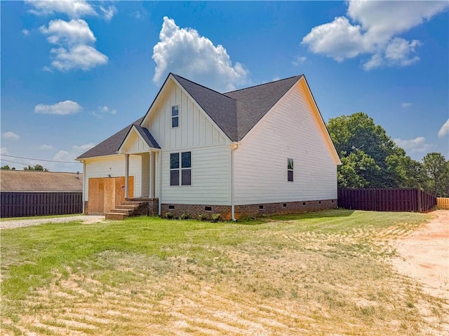 206 Highland Ave, Westminster, SC 29693 - view of front of property with crawl space, board and batten siding, and a shingled roof