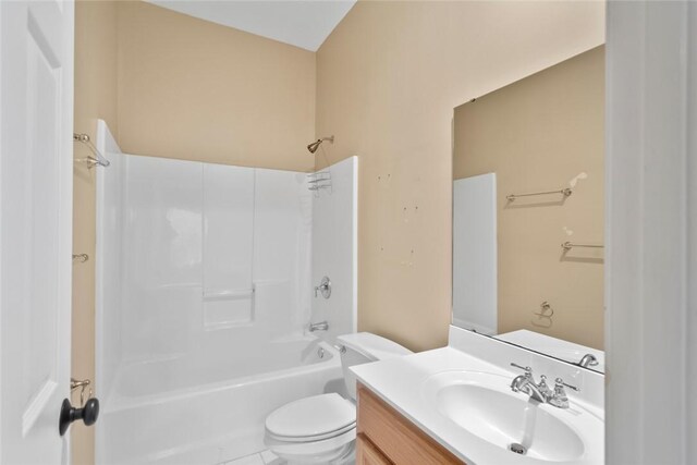 204 Lakeside Dr, Walhalla, SC 29691 - full bathroom with toilet, bathing tub / shower combination, and vanity