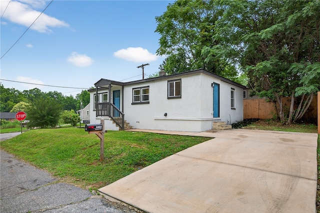 1103 Scott Dr, Anderson, SC 29625 - view of front facade featuring stucco siding