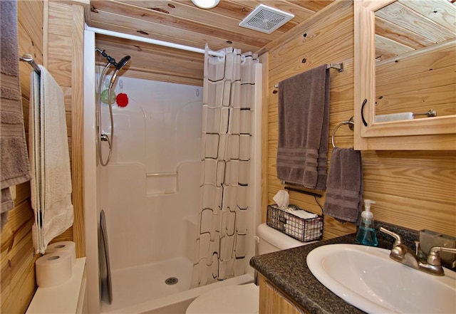 669 N Fleetwood Ln, Fair Play, SC 29643 - bathroom featuring a shower stall, vanity, and toilet