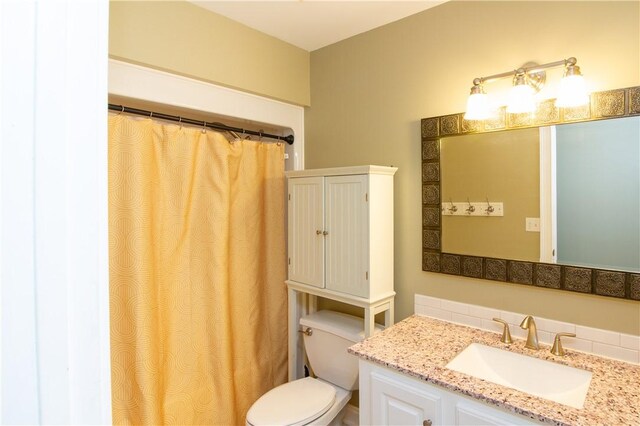 104 Tinsley Dr, Anderson, SC 29621 - full bathroom with toilet, vanity, and curtained shower
