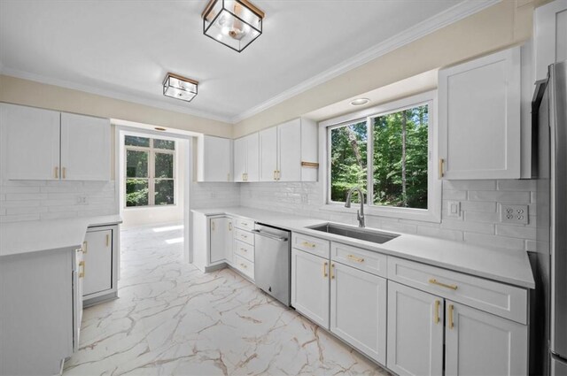 333 Woodland Way, Clemson, SC 29631 - kitchen featuring dishwasher, healthy amount of natural light, decorative backsplash, crown molding, and light countertops