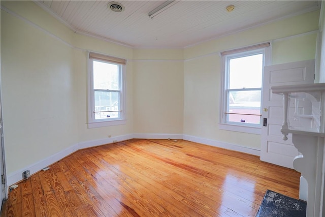 206 W N 1st St, Seneca, SC 29678 - empty room with crown molding, light wood finished floors, and baseboards